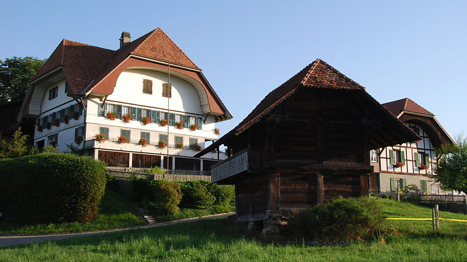 Bauernweiler in Gasel-Mengestrof